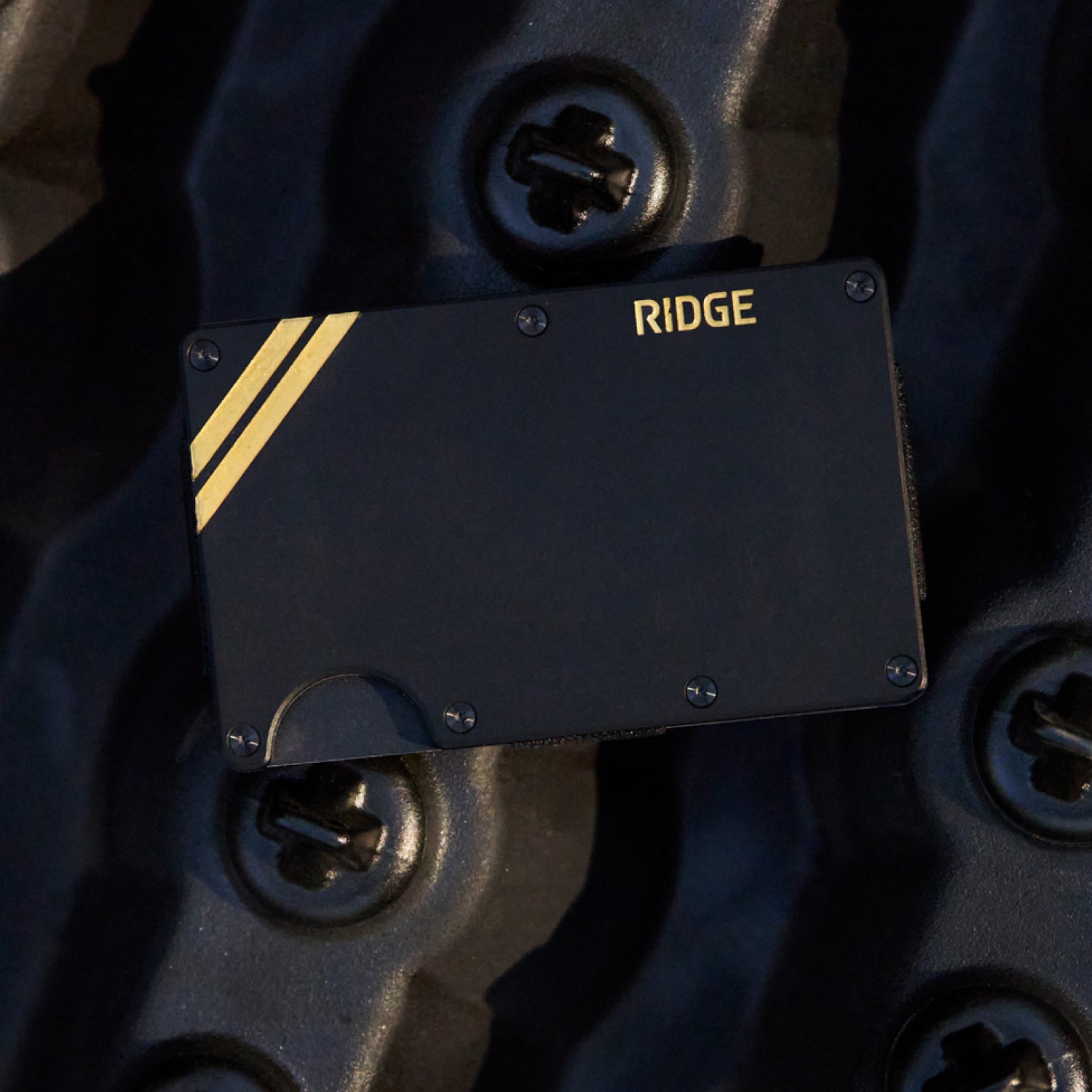 Ridge Wallet - Black Titanium - Summit