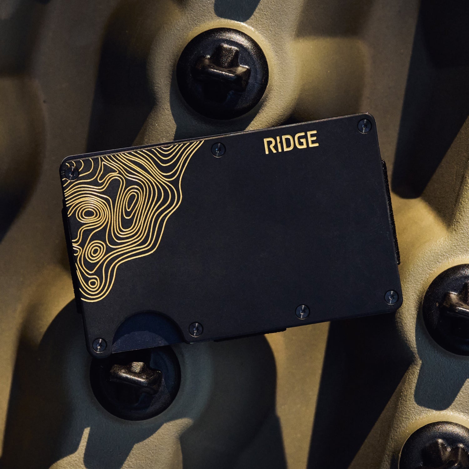Ridge Wallet - Black Titanium - Terrain