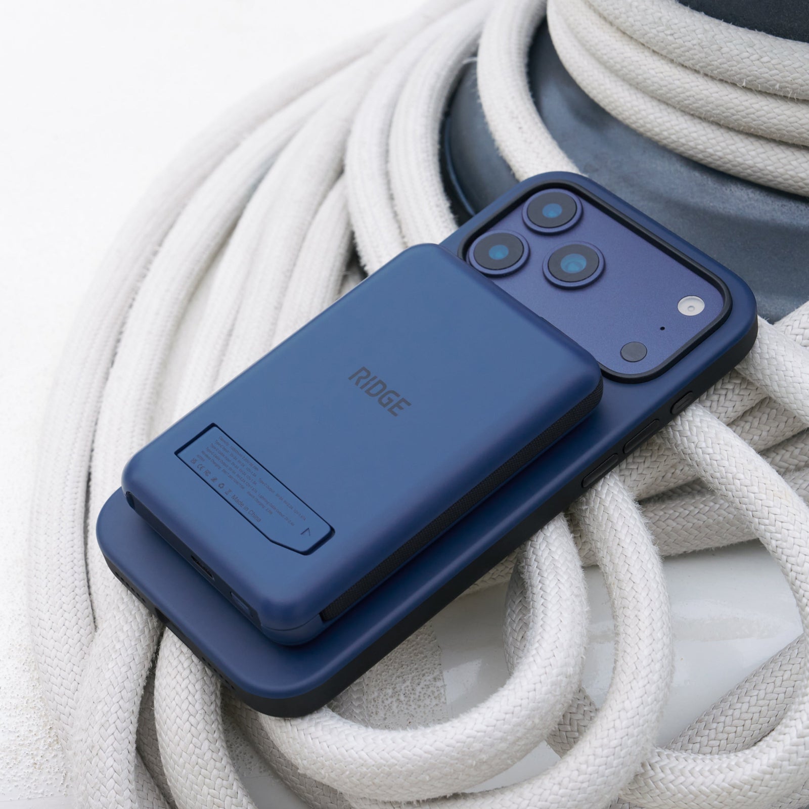 Ridge Power Bank - 10k mAh - Dark Harbor