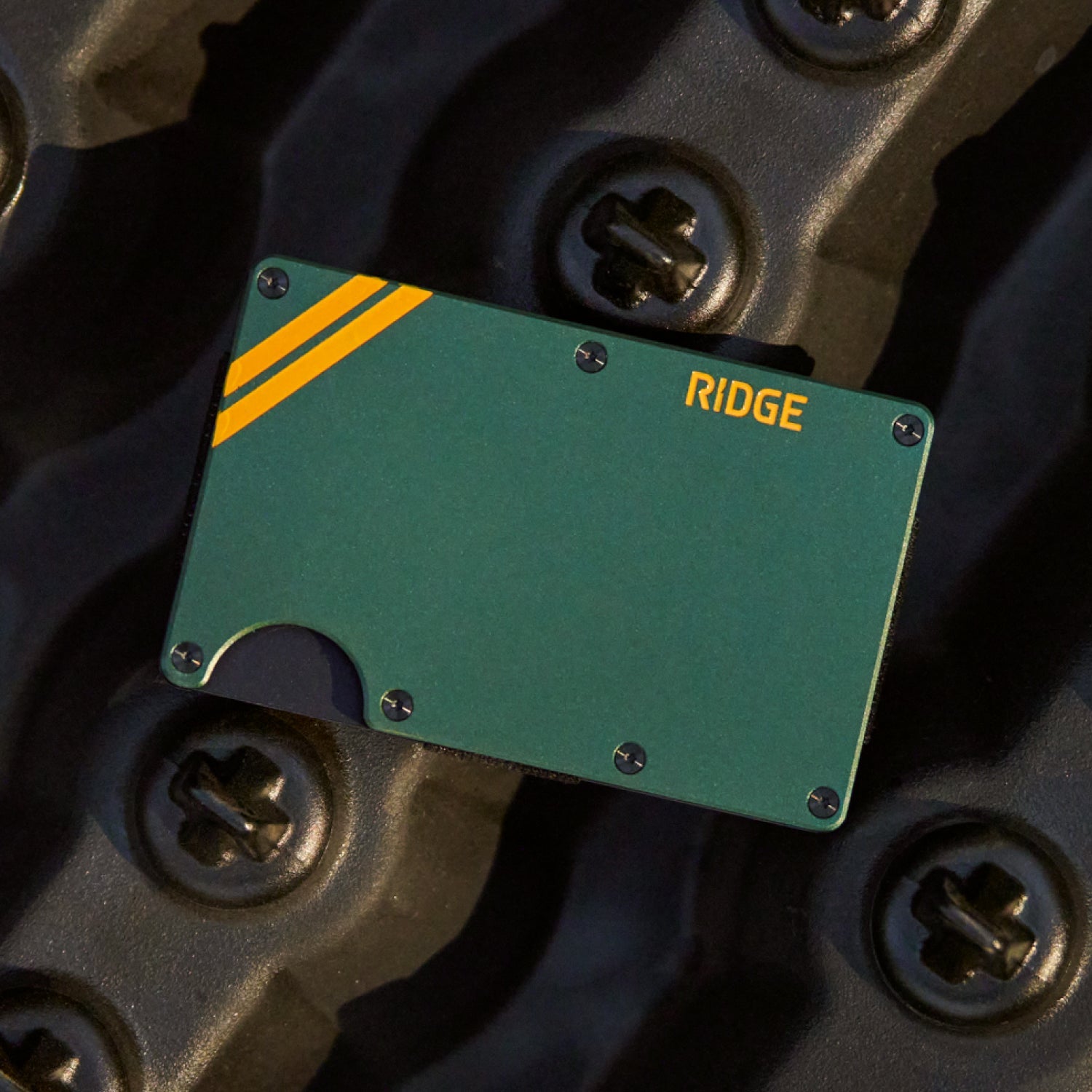 Ridge Wallet - Olive Titanium - Summit