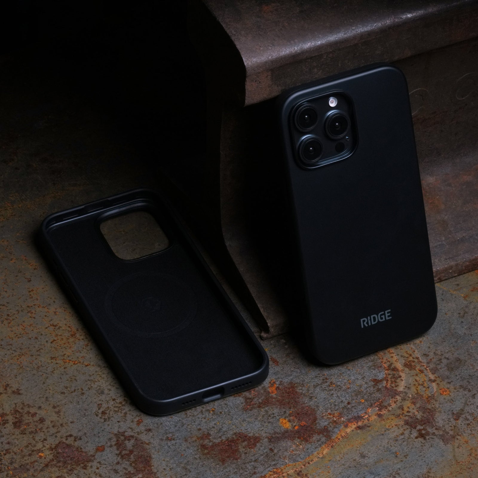 Ridge Phone Case - Matte Black - iPhone 16 Pro